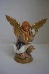 Knieender Engel 