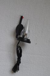 Petroleumlampe mit Wandhalterung 