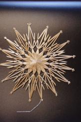 Strohstern Filigran  21 cm 