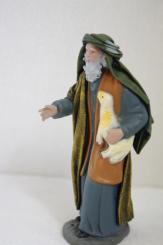 Alter HIrte mit Schaf 