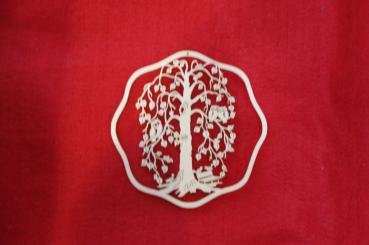 Eulenbaum im runden Rahmen 