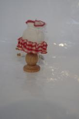 Nachttischlampe bäuerlich weiß-rot 