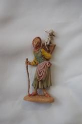 Hirtin mit Lamm im Tragekorb 