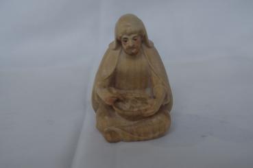 Hirte sitzend mit Schale 