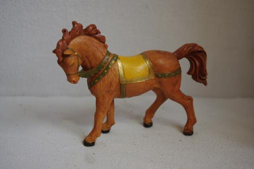 Pferd gesattelt, für 12cm-Figuren 